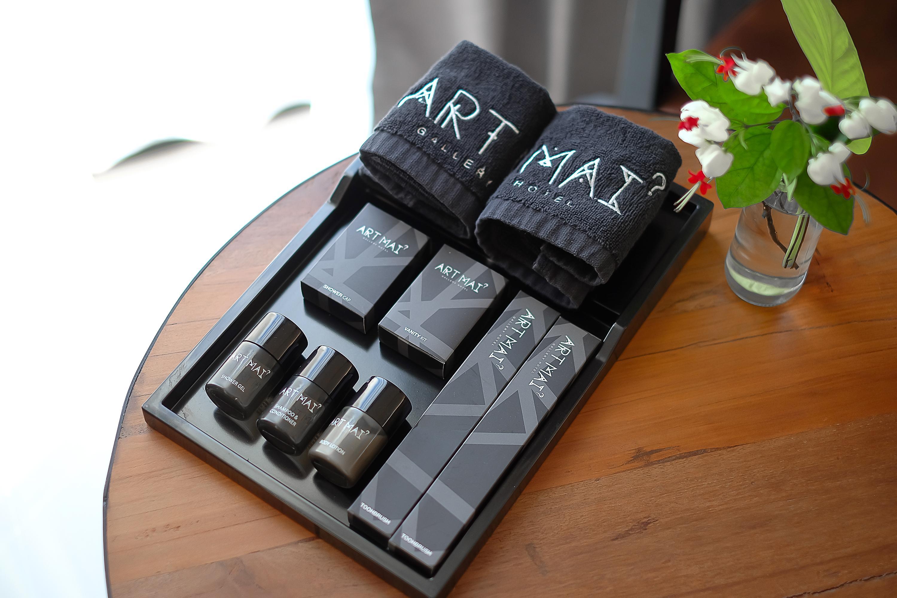 Art Mai Gallery Nimman Hotel Chiang Mai Exterior foto ART of WAX