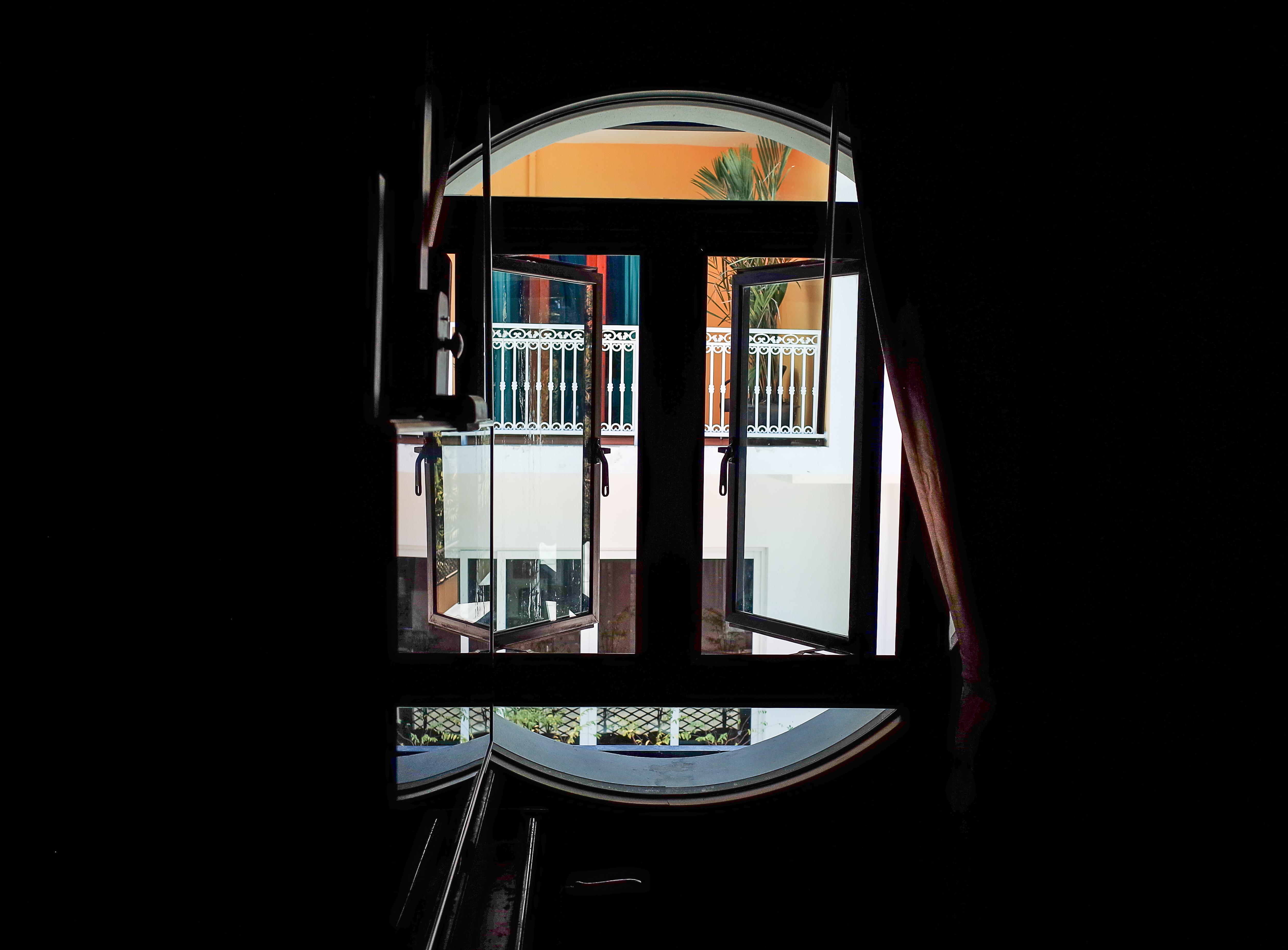 Art Mai Gallery Nimman Hotel Chiang Mai Exterior foto The window of the house of the writer