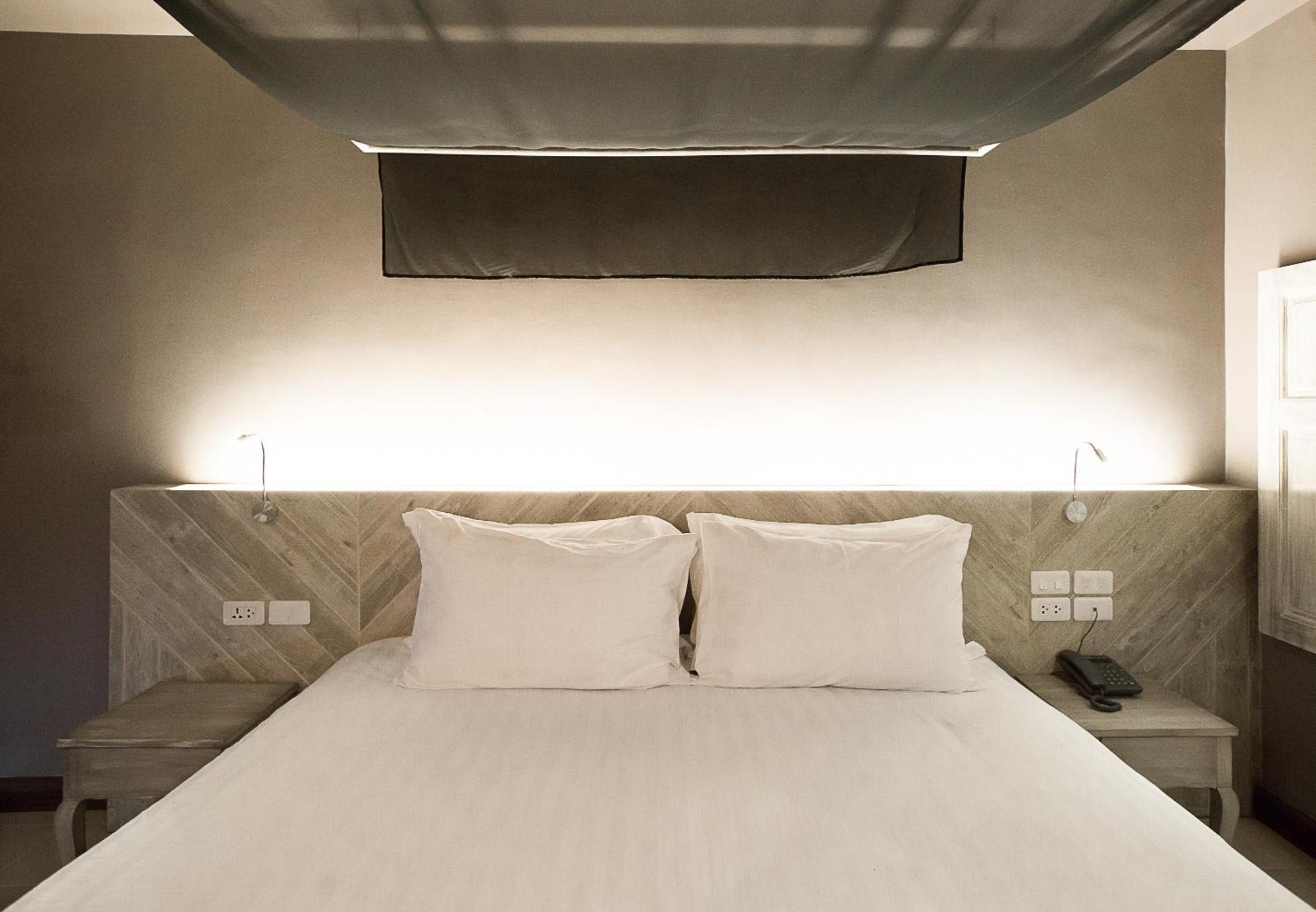 Art Mai Gallery Nimman Hotel Chiang Mai Exterior foto A bed